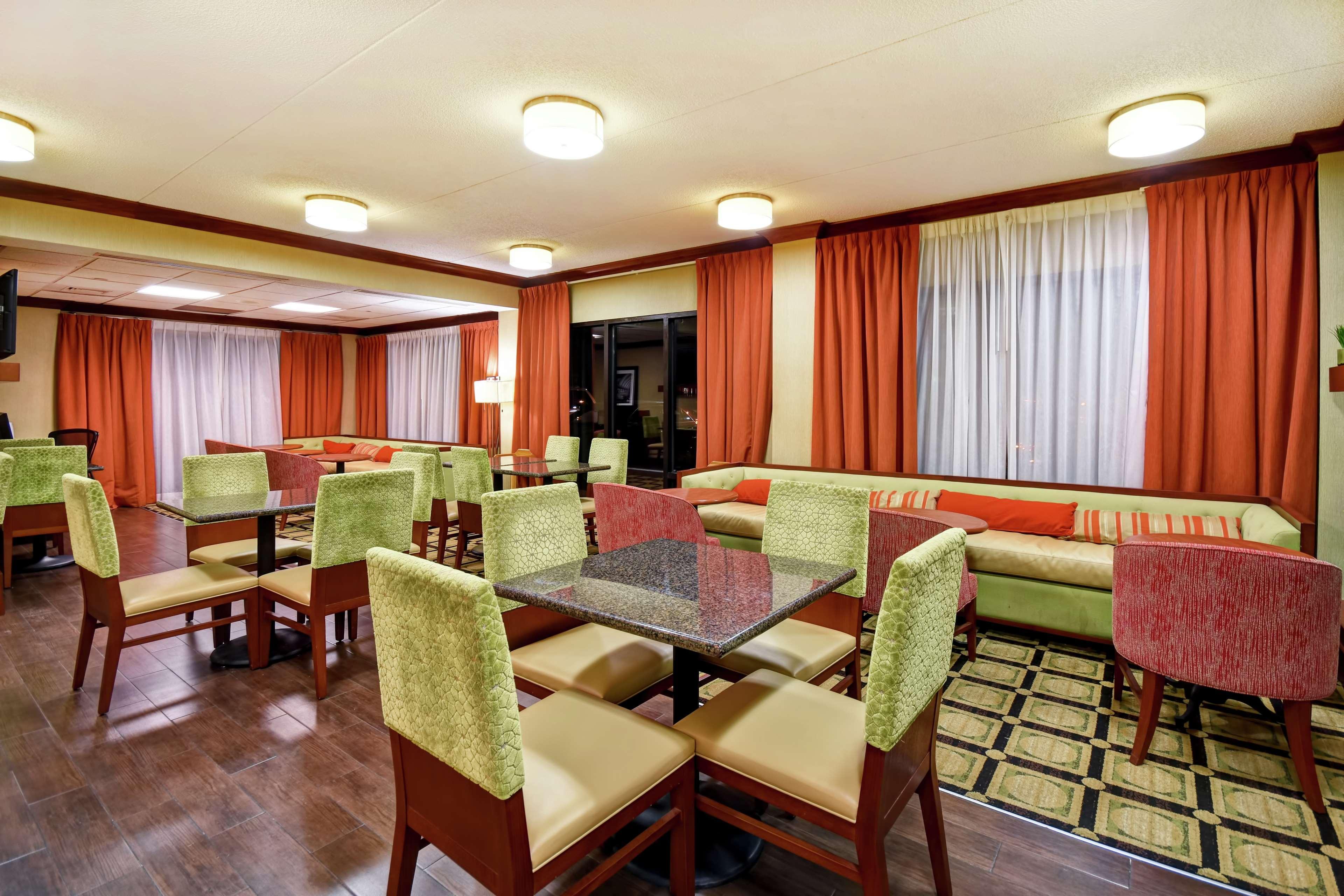 Hotel Hampton St. Louis - Westport Maryland Heights
