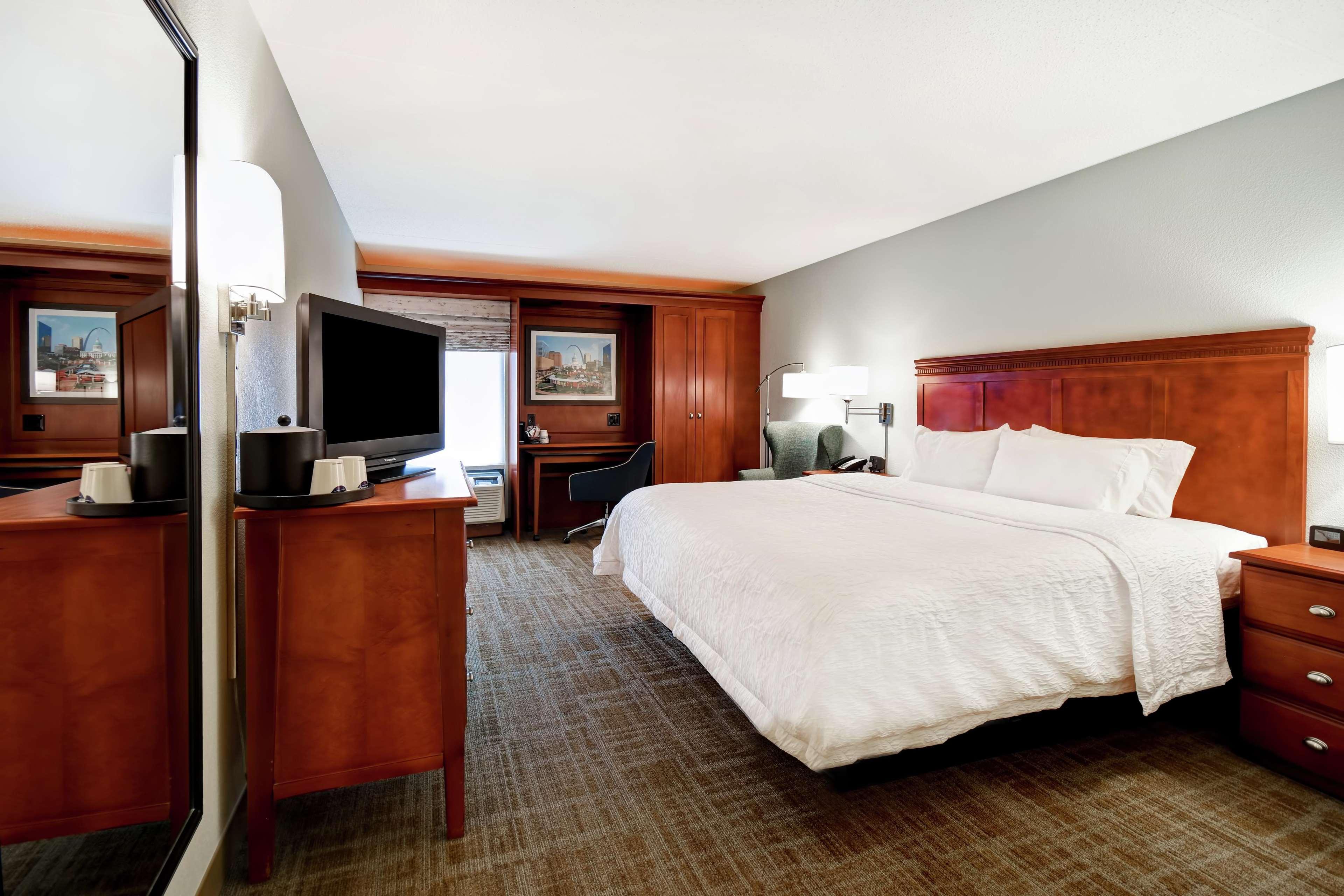 Hampton St. Louis - Westport 3* Maryland Heights