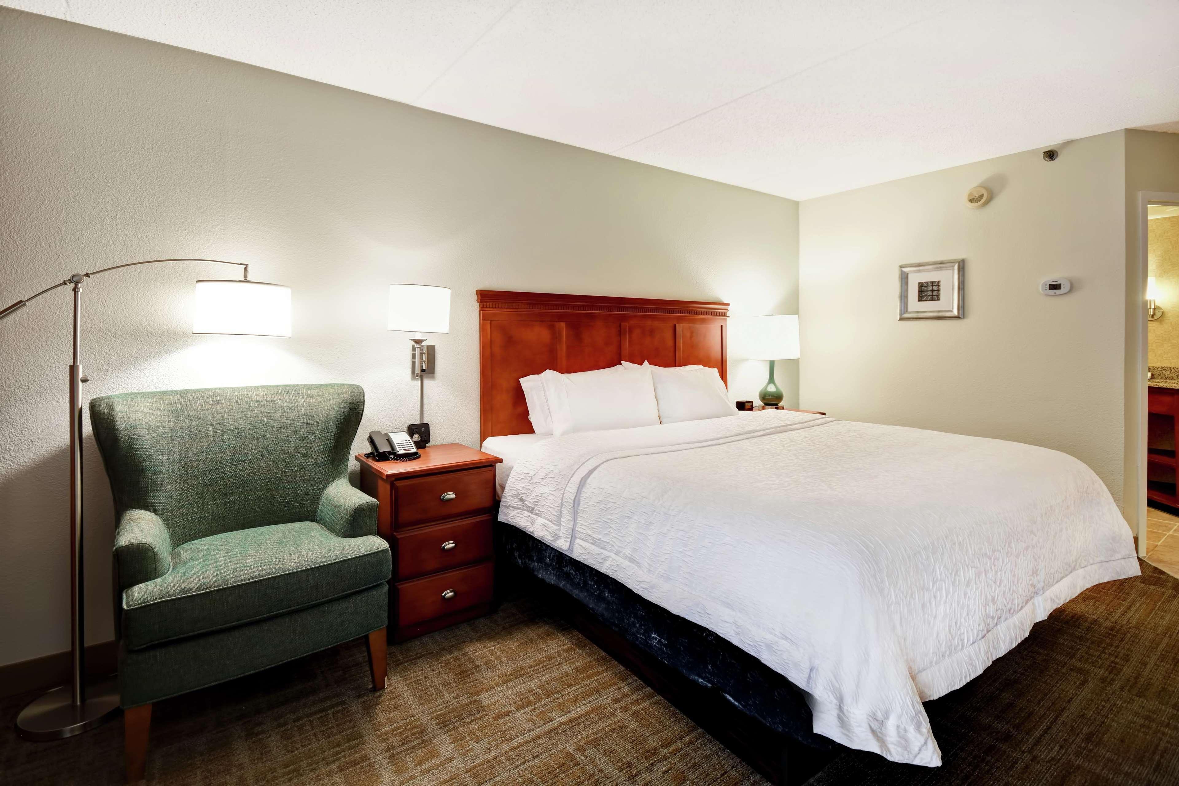 Hampton St. Louis - Westport Hotel 3*
