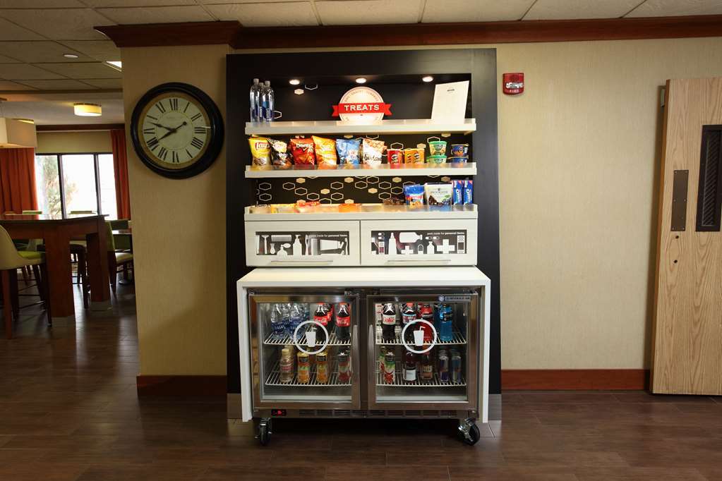 Hampton St. Louis - Westport Hotel Maryland Heights